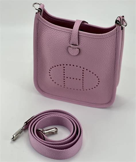 hermes evelyne mini strap length.